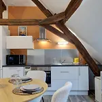 Magnifique Loft Au Pied Du Tram - Wifi - Bureau トゥール