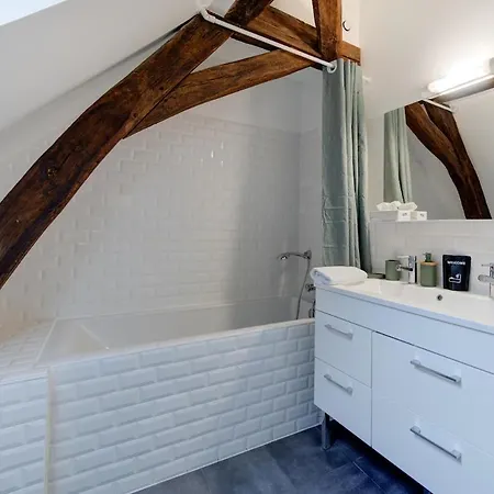 Magnifique Loft Au Pied Du Tram - Wifi - Bureau *