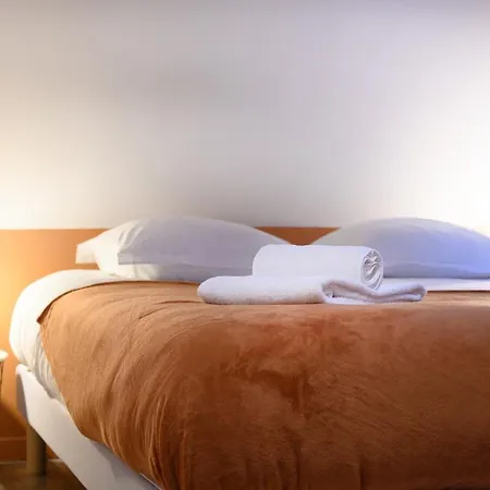 Magnifique Loft Au Pied Du Tram - Wifi - Bureau Апартаменты *